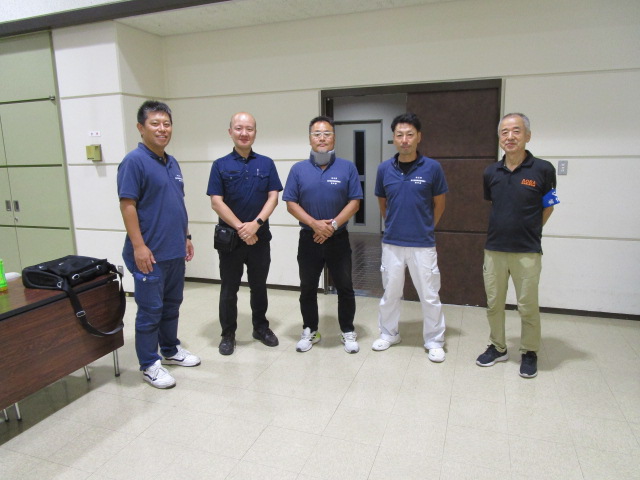 技能検定実技試験（化粧フィルム） - 埼玉県室内装飾事業協同組合